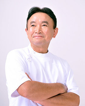 院長　黒河圭介